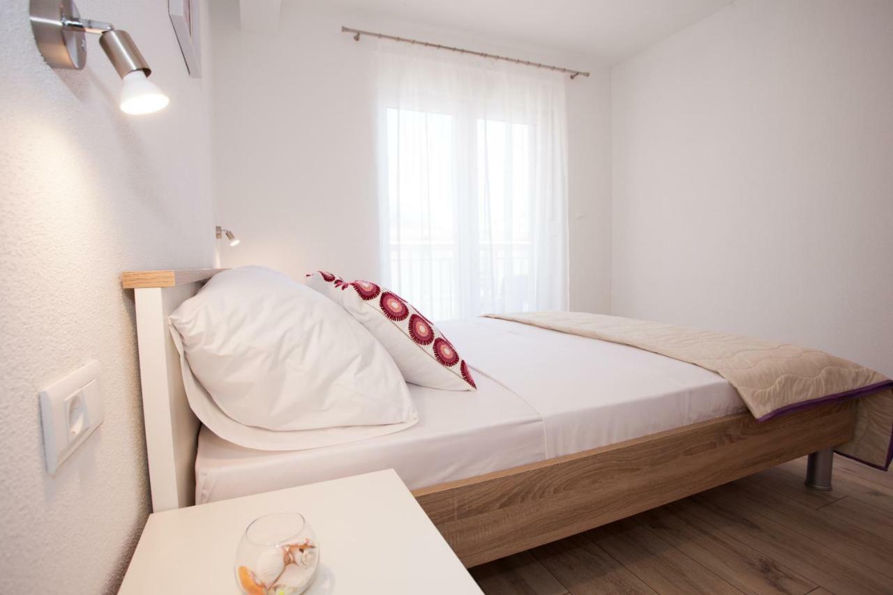Apartments Mia Baska Voda Exterior photo